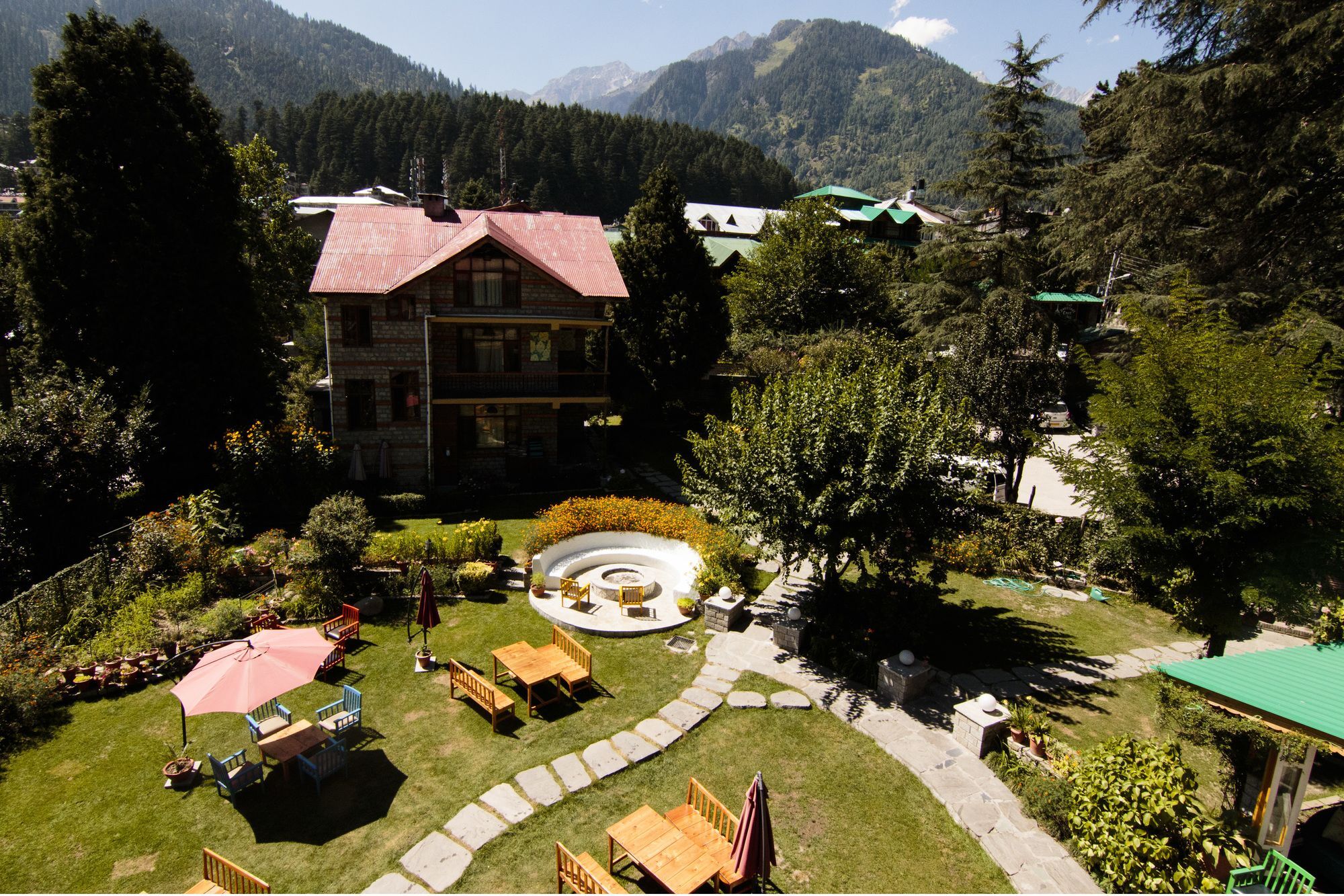 Johnson Lodge & Spa Manali  Exterior photo